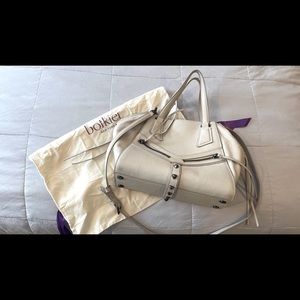 🌟 EUC Botkier Leather Handbag/Crossbody